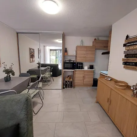 Apartment Confortable A Saint-georges - 4 Pers. - Fr-1-550-97